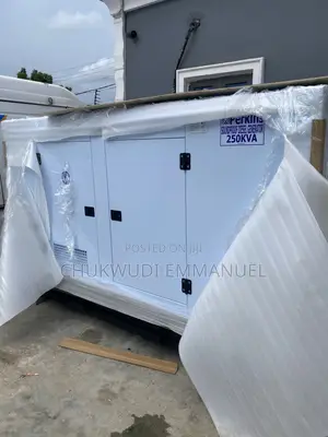 Original 250kva Perkins Soundproof Diesel Generator Set