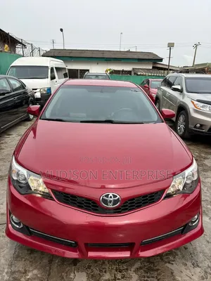 Toyota Camry 2013 Red