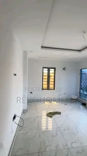 Furnished 2bdrm Apartment in Alagomeji for rent