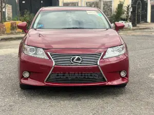 Lexus ES 2014 Red