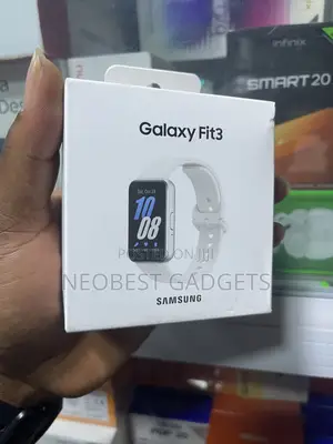 Silver Galaxy Fit 3