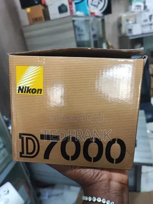 Nikon D7000