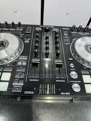 DDJ Sr2 Controller