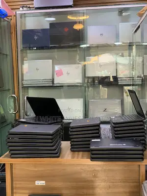 Laptop Dell Latitude 11 3190 4GB Intel Pentium SSD 60GB