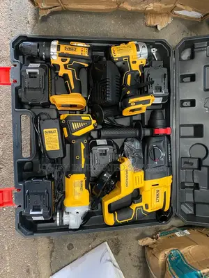 Dewalt 4-in-1 Cordless Power Tool Combo Kit