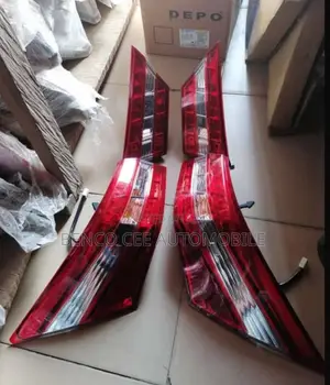 Original Back Lights Toyota Avalon 2015 to 2018 Model