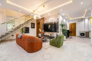 Furnished 2bdrm Block of Flats in Freedom Way, Lekki Phase 1 for sale
