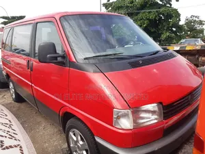 Volkswagen Transporter 2003 Red