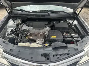 Toyota Camry 2014 Silver