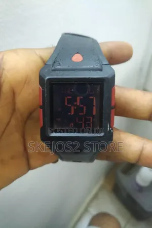 Nixon the Answer Watch