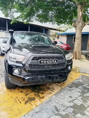 Toyota Tacoma TRD Off Road 2018 Black