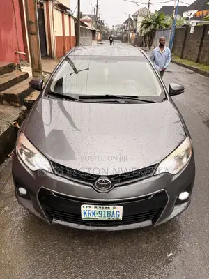 Toyota Corolla S Plus 4dr Sedan (1.8L 4cyl CVT) 2015 Gray