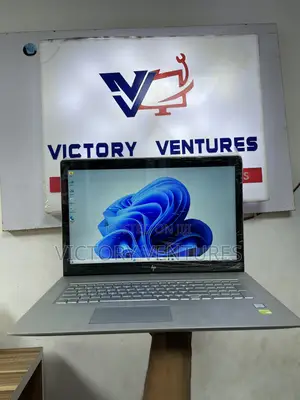 Laptop HP Envy 17 8GB Intel Core i7 HDD+SSD 500GB