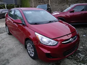 Hyundai Accent 2015 Red