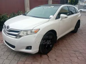 Toyota Venza 2013 White
