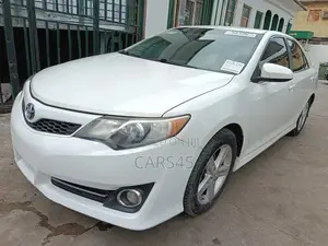 Toyota Camry 2014 White