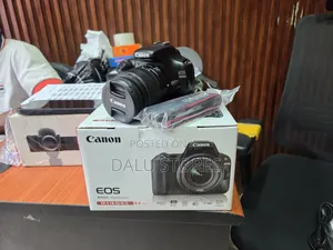 Canon Eos 1100d With 18-55mm Lens