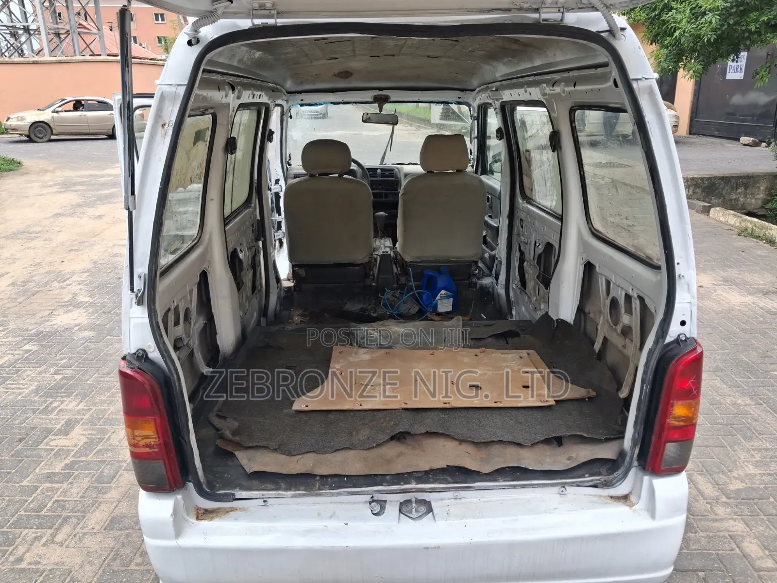 Suzuki Every 1999 White