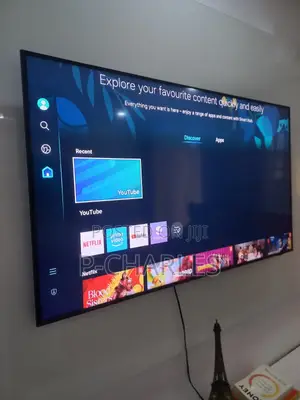 50 inchs Samsung 50q60b Latest Model Qled Frameless Smart TV