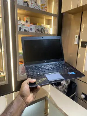 Laptop HP EliteBook 820 G1 8GB Intel Core i5 SSD 256GB