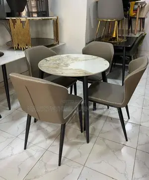 4-Seater Dining Set – Perfect for Homes Restaurants