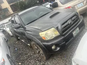 Toyota Tacoma Double Cab V6 Automatic 2010 Gray