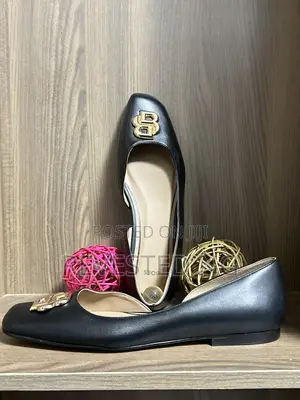 Authentic! Hugo Boss Flats