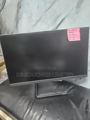Desktop Computer Lenovo 8GB Intel Core i3 SSD 128GB