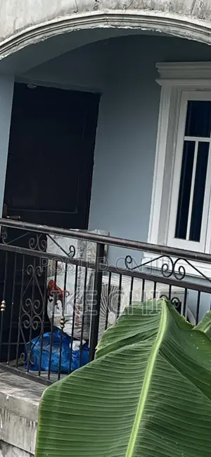 Furnished 2bdrm Block of Flats in Woji for rent