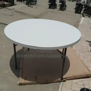 5ft Round Banquet Table – Perfect for Elegant Event Setups