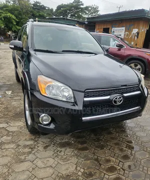 Toyota RAV4 2010 Black