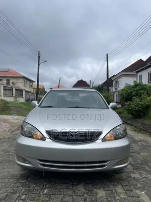 Toyota Camry SE V6 4dr Sedan (3.0L 6cyl 5A) 2003 Silver