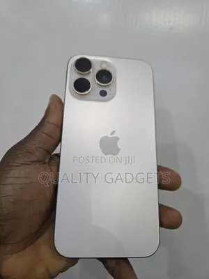 Apple iPhone 16 Pro Max 256 GB Gold