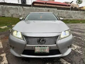 Lexus ES 350 FWD 2013 Silver