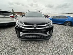 Toyota Highlander 2015 Black