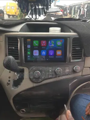 Toyota Sienna 2011-2014 Navigation Wireless Carplay/Reverse Camera