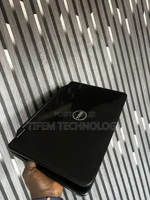 Laptop Dell Inspiron 15 3521 4GB Intel Core i5 HDD+SSD 500GB