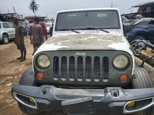 Jeep Wrangler Unlimited 70th Anniversary 2011 White