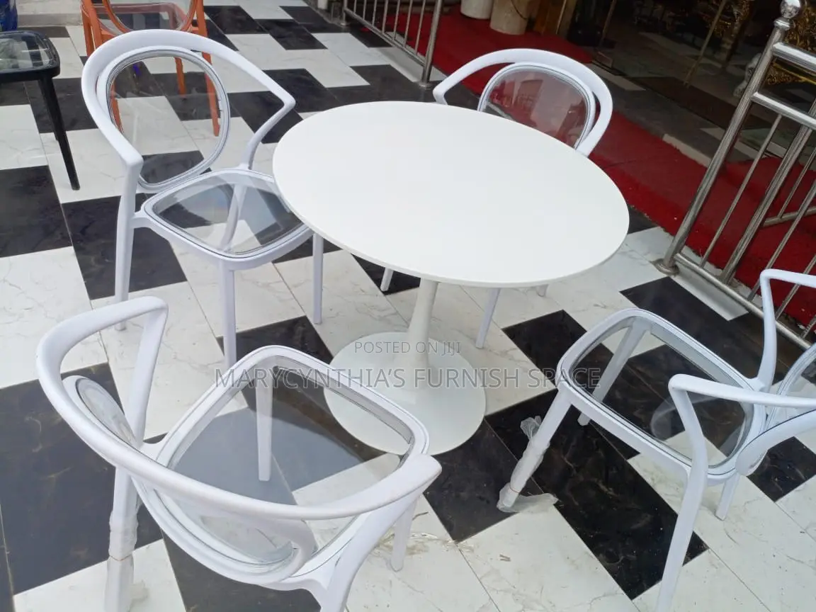 Acrylic Restaurant Set – Modern Stylish Dining Setup