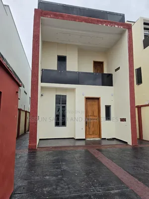 5bdrm Townhouse Terrace in Ogudu Gra Phase1 for sale