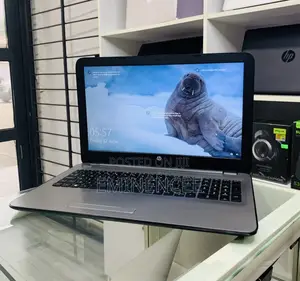 Laptop HP 255 G4 8GB AMD A8 HDD 500GB
