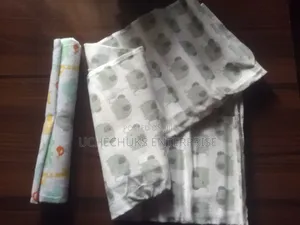 2 PCS Recieving Flannel for Newborn