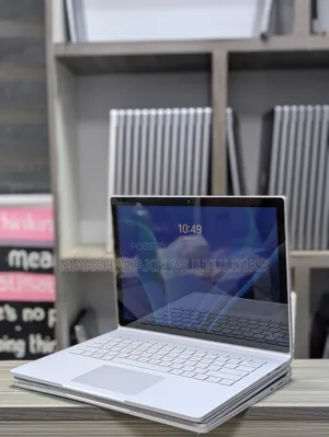 Laptop Microsoft Surface Book 2 8GB Intel Core i5 SSD 256GB