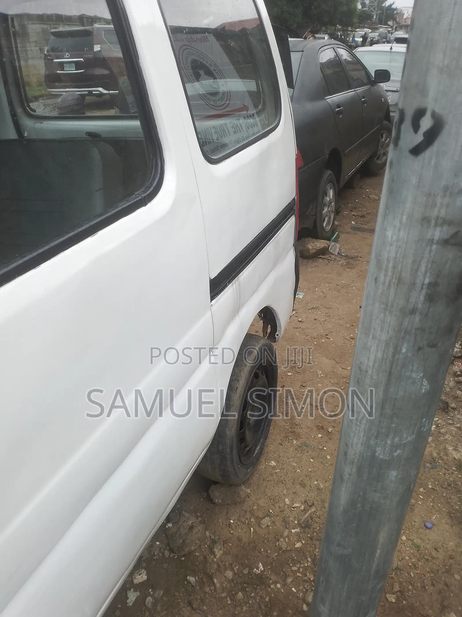 Suzuki Every 2012 White