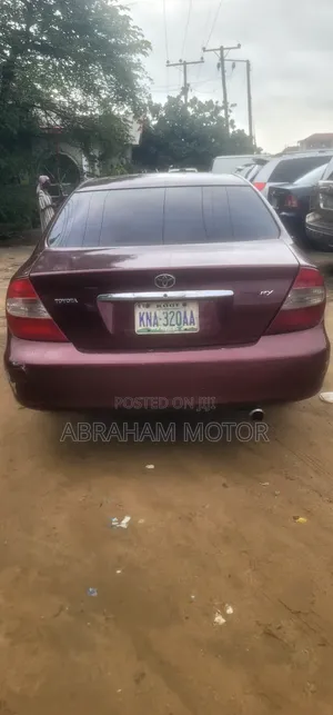 Toyota Camry 2003 Red