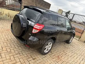 Toyota RAV4 3.5 Limited 2010 Black