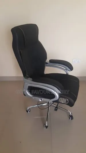 Office Swivel Leather Chair.