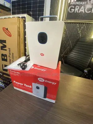 Heavy Duty Solar Generator – Keep Your Devices Running Smoothly 