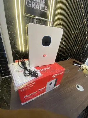 Modern Energy Storage System – Built for Home Outdoor Use 