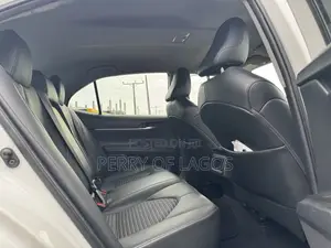 Toyota Camry 2021 White
